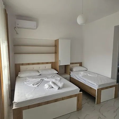 Apartament Roan *