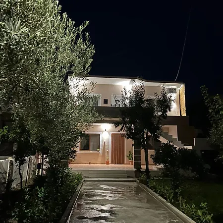 Roan Appartamento Vlorë